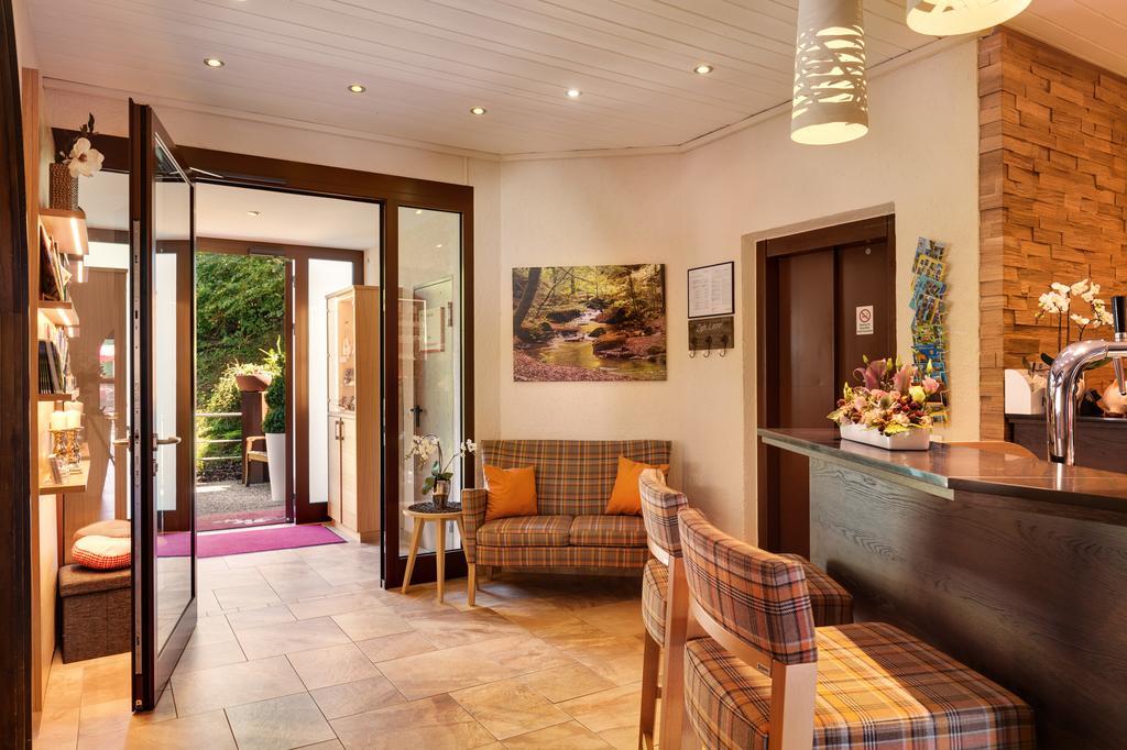 Hotel Die Kleine Blume Erfweiler ภายนอก รูปภาพ